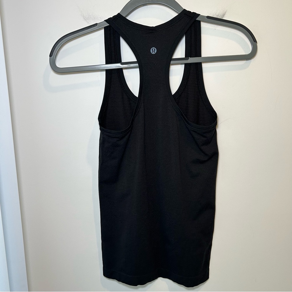 Lululemon Swiftly Tech Racerback Tank Top 2.0 *Hip Length Black Size 2 - Picture 6 of 7